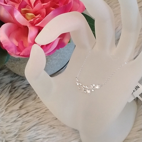 2/$30💕 BNWT Charmed Aroma Adjustable Sterling Silver Necklace - Picture 1 of 6